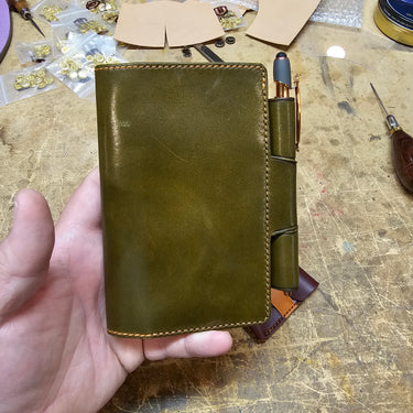 Maker's Pen Lock Field Notes Book Template