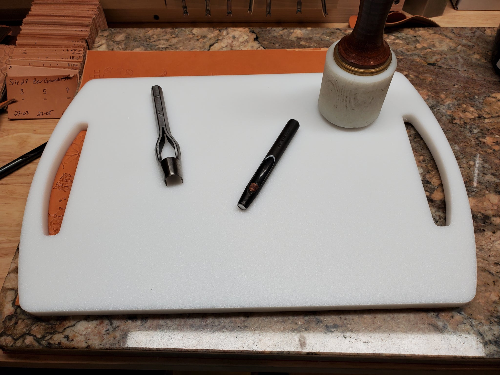 HDPE cutting board – Maker's Leather Supply