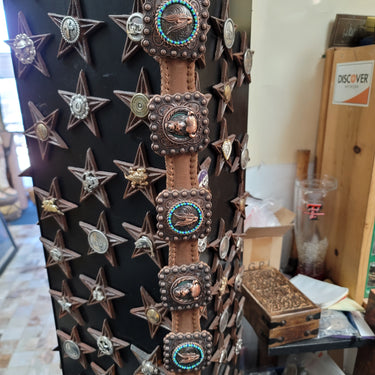 (181) Square Berry 2 1/4" W/hole ACP - 110420