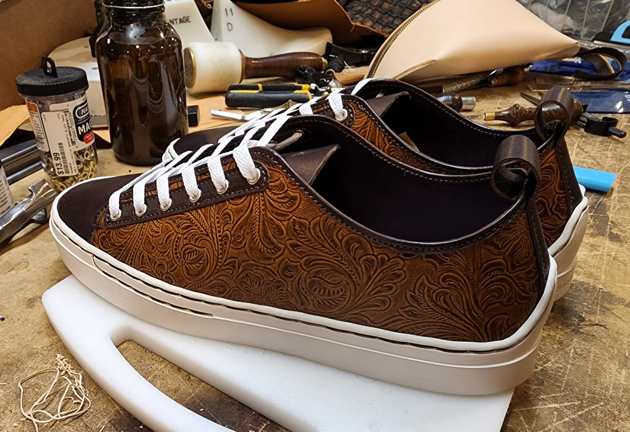 Sneaker / Shoe Kit, Size 41 – Maker's Leather Supply