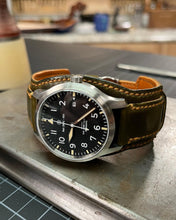 Load image into Gallery viewer, Aviator style watchband Downloadable Pattern